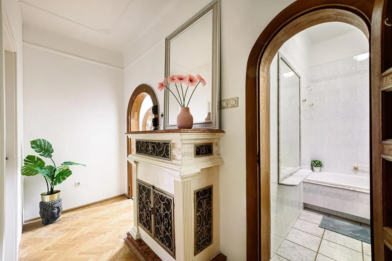 Stylish Homes Downtown Buda location
